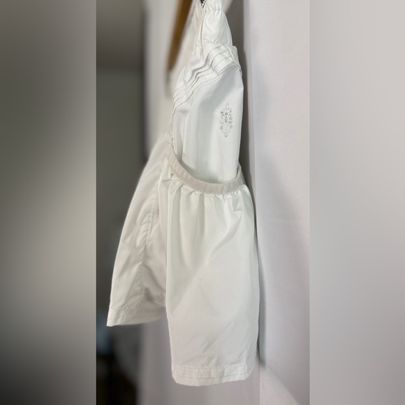 FP Movement White Summer Shorts w/ liner- Large Size, Perfect for Beach Days - Picture 4 of 8